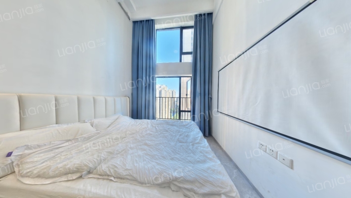 越秀岭南悦公馆二手房实景图