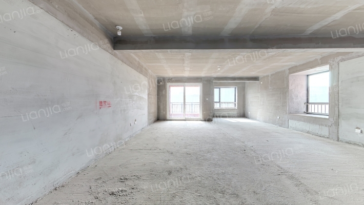 山水香堤溪岸二手房实景图