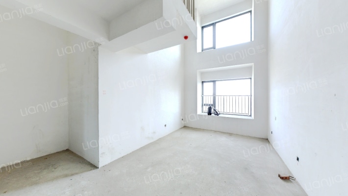 华鸿公园天下二手房实景图