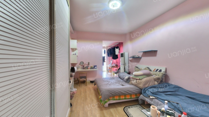 克拉城二手房实景图