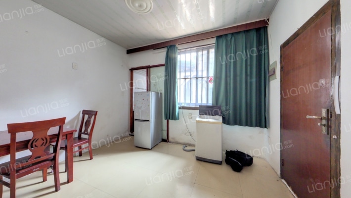 府山直街二手房实景图