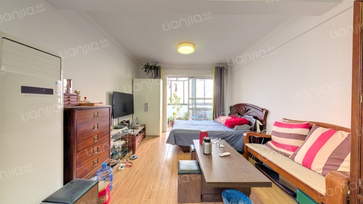 名典公寓二手房实景图