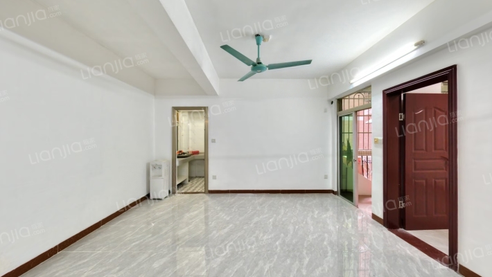 基立大厦二手房实景图