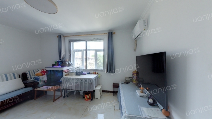 鸿记里二手房实景图