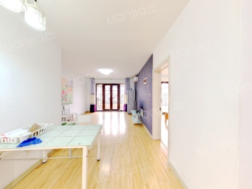 整租·世茂诺沙湾一期 3室1厅 南