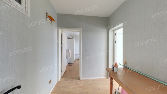 回收家属院二手房实景图