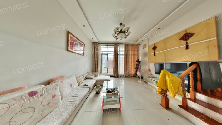 听海雅苑二手房实景图