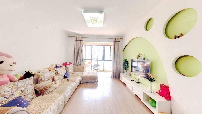 康斯丹郡二手房实景图