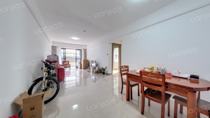 逸骏半岛二手房实景图