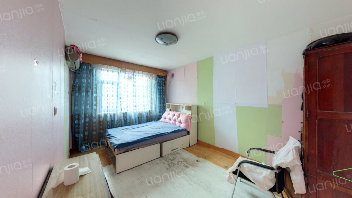 石油三角地二手房实景图