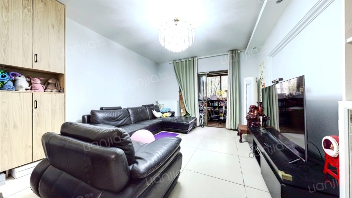 麓山国际帕萨迪纳3组二手房实景图