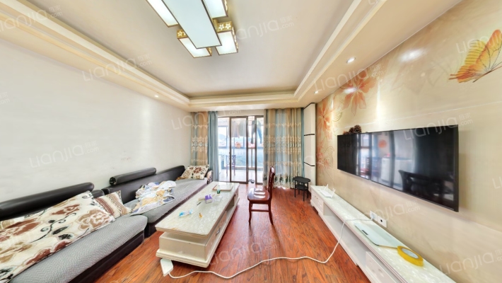 贵安新天地贵府苑二手房实景图