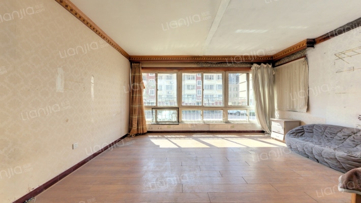 春阳花苑二手房实景图