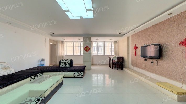 伟光花苑二手房实景图