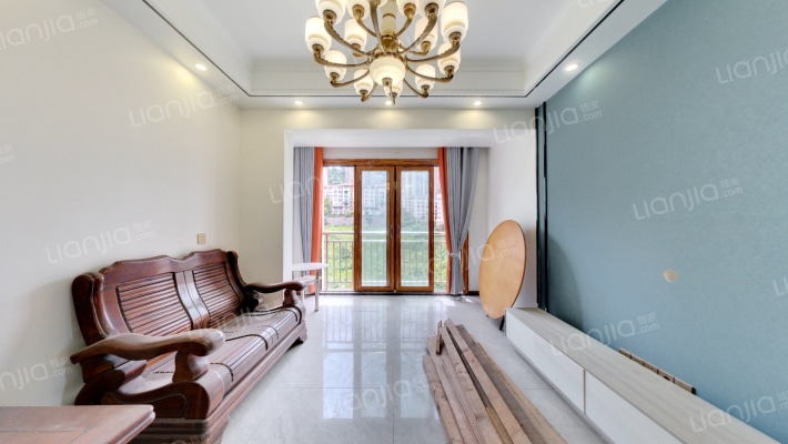 石峰路201号二手房实景图