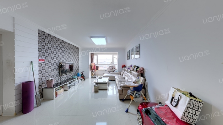 中海城阿尔卑斯二手房实景图