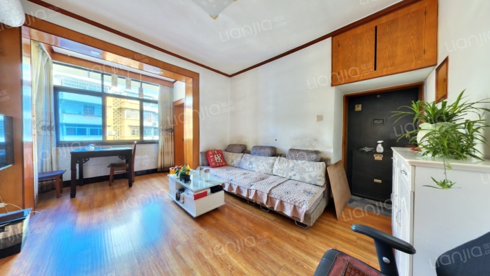 西城小区二手房实景图