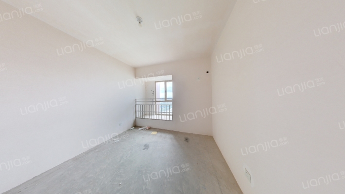 铂悦花园二手房实景图