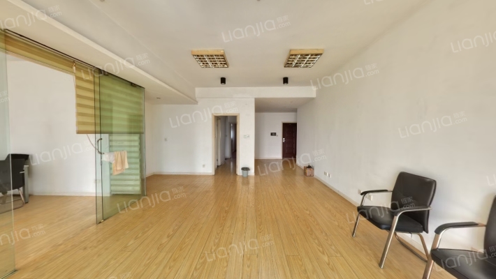 中泰国际广场二手房实景图