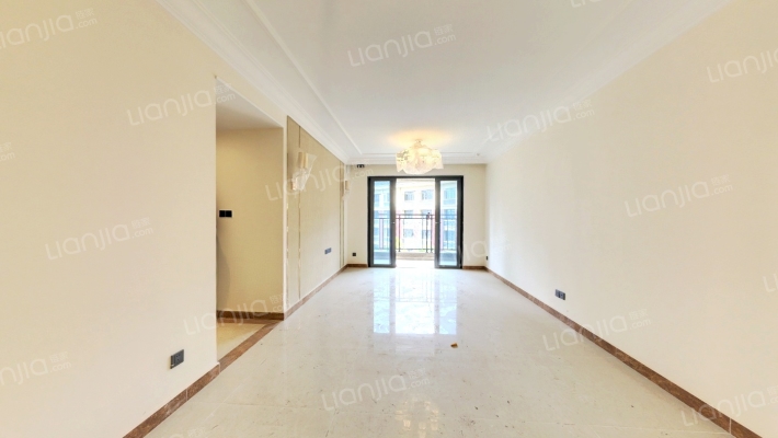 恒大滨江左岸花园二手房实景图