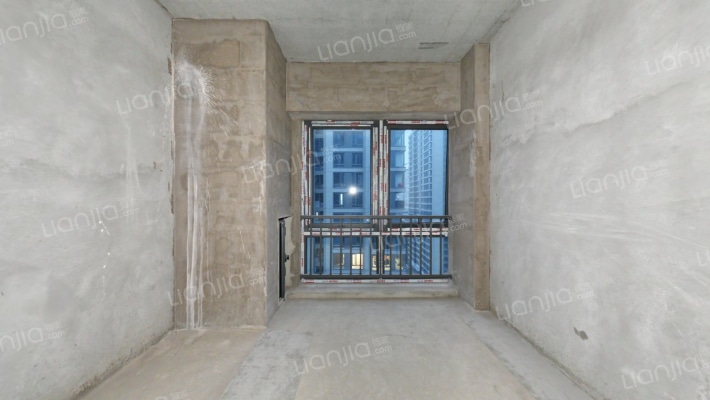 卓越天元二手房实景图