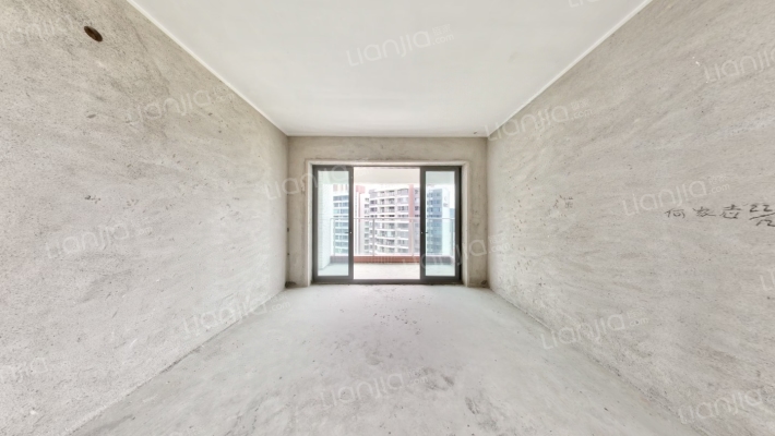 博爱里二手房实景图