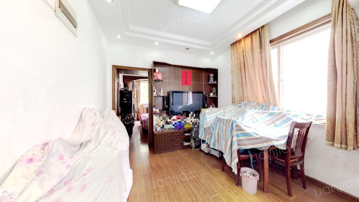 滨安小区二手房实景图