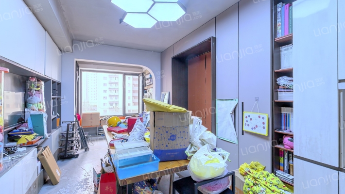 泽霞雅苑二组团二手房实景图