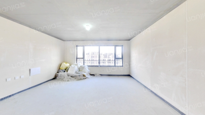 中海云麓公馆二手房实景图