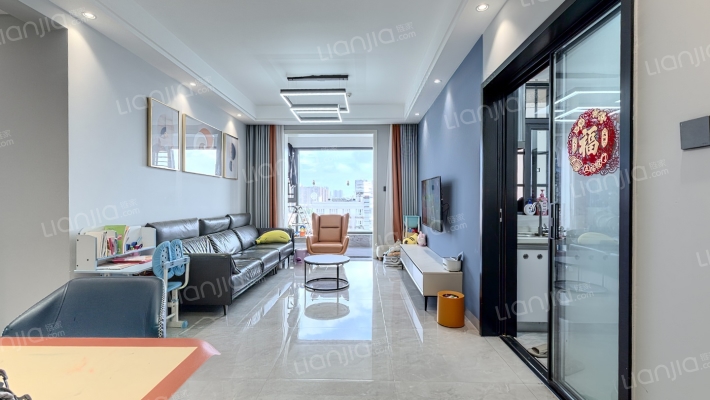 中新花园（秀英）二手房实景图