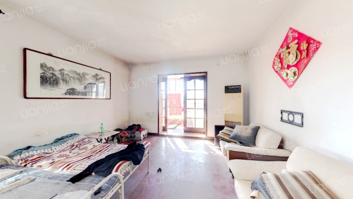 蓝天花园二手房实景图