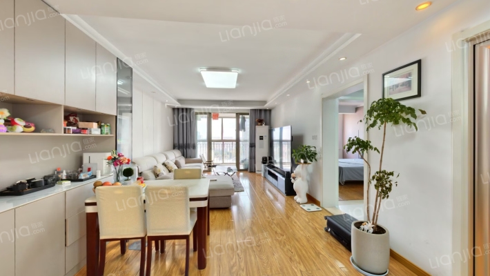 骏景华庭二手房实景图