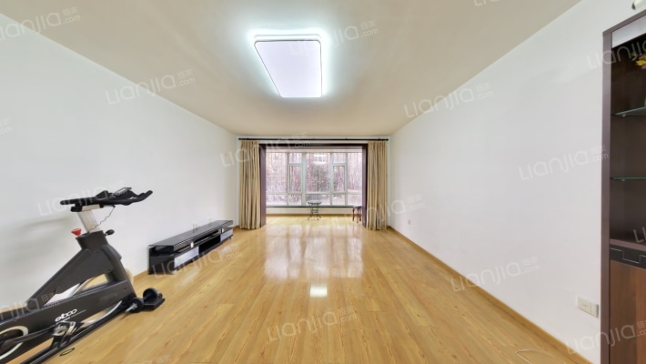 吉大南校家属楼二手房实景图