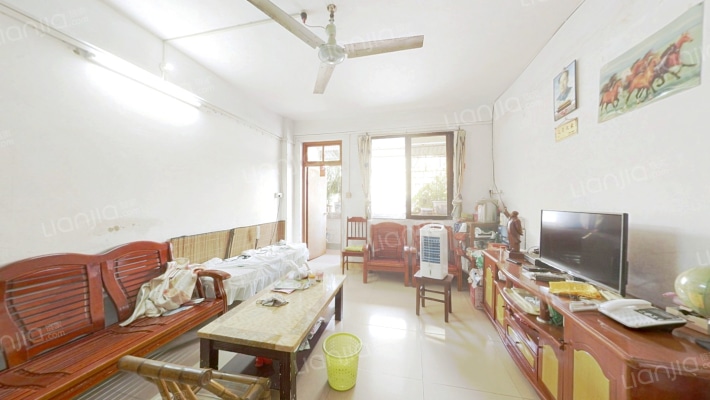 湖溪新苑二手房实景图