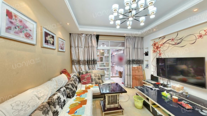 东方小区C区二手房实景图