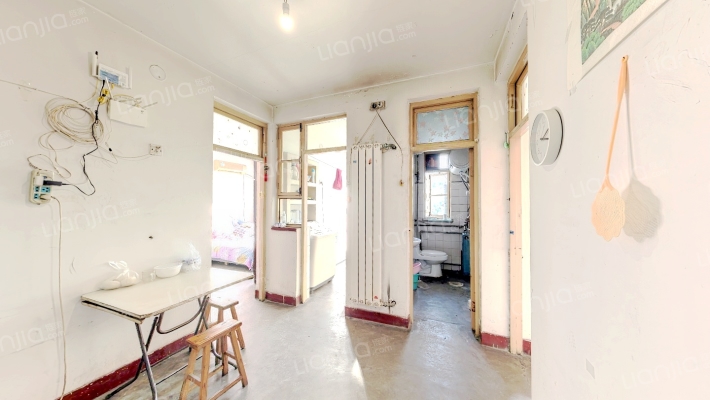 地质职工大学宿舍二手房实景图