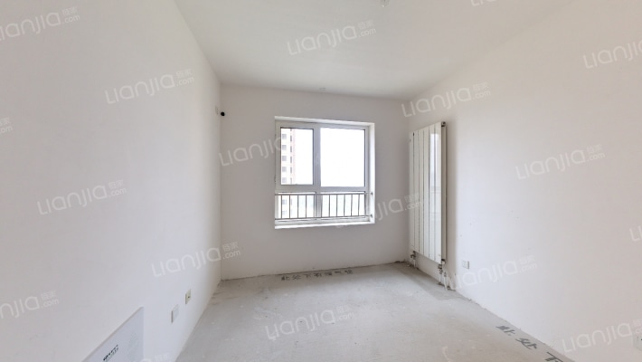 龙峰馨园二手房实景图