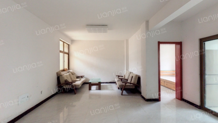 海鸿花园二手房实景图