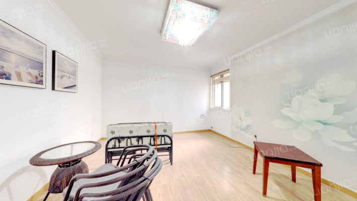 湖西雅苑A区二手房实景图