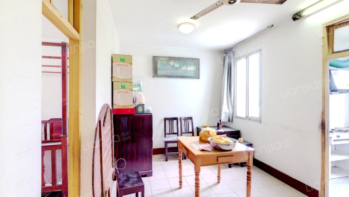 天成花园二手房实景图