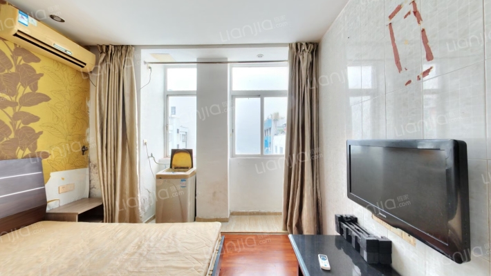 宏图9号二手房实景图