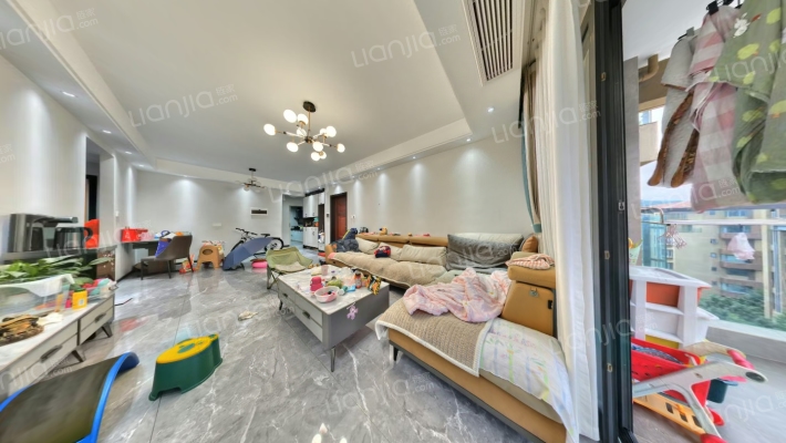 星岛星时区二手房实景图