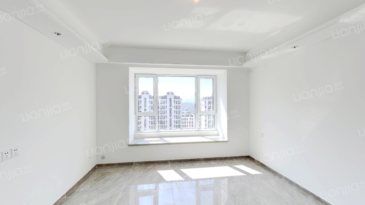 保利时代C8区二手房实景图