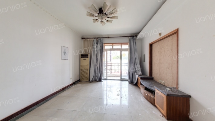 青青佳苑北苑二手房实景图