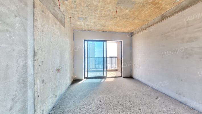 青塘湖畔花园二手房实景图