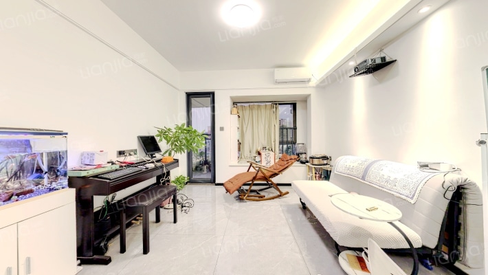 中信凯旋君庭二手房实景图