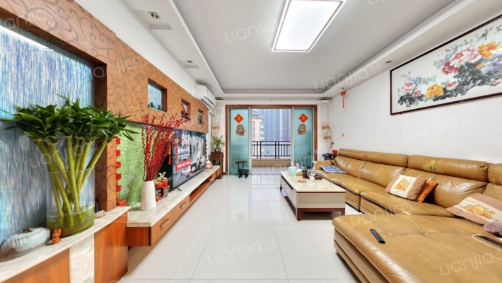 鸿景园二手房实景图