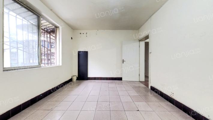 银丝街5号二手房实景图