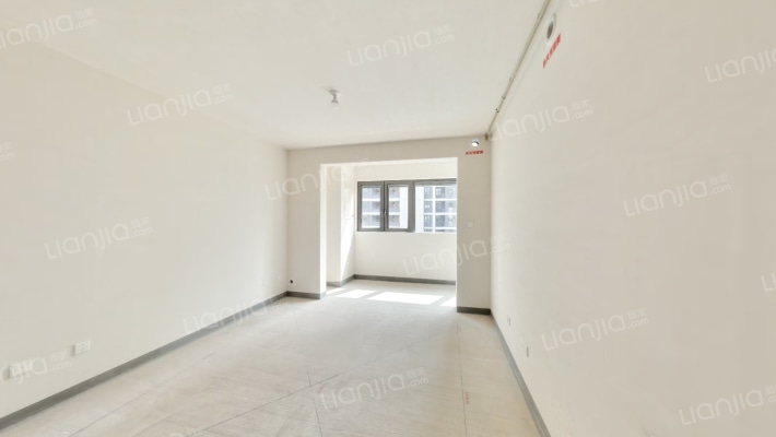 锦鸿府二手房实景图