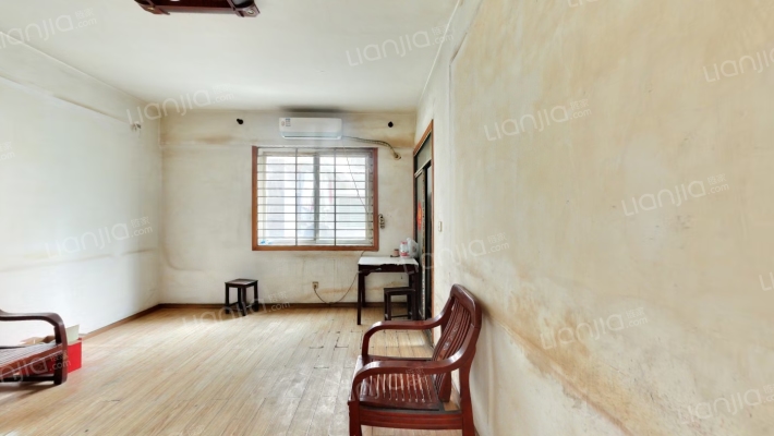 新荣苑二手房实景图